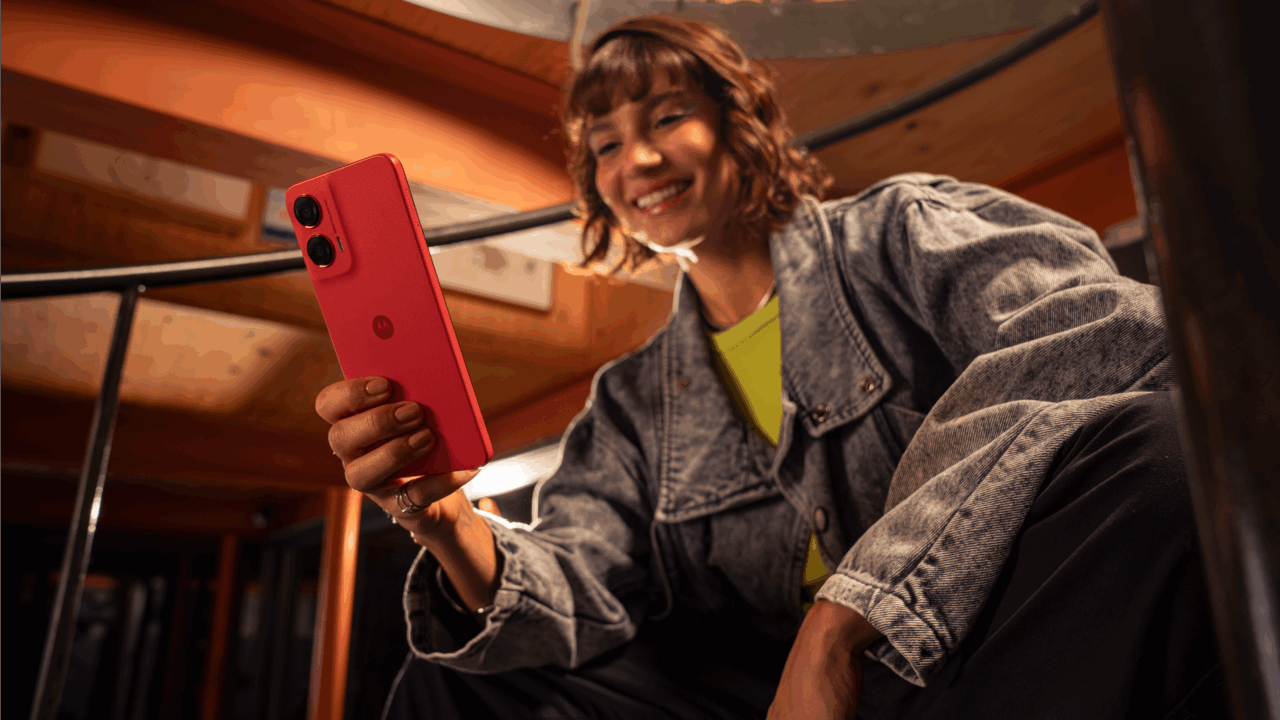 Día de la Madre 2025: celulares Motorola con hasta 40% OFF y moto tag de regalo